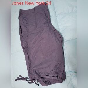 Jones New York Purple Capris